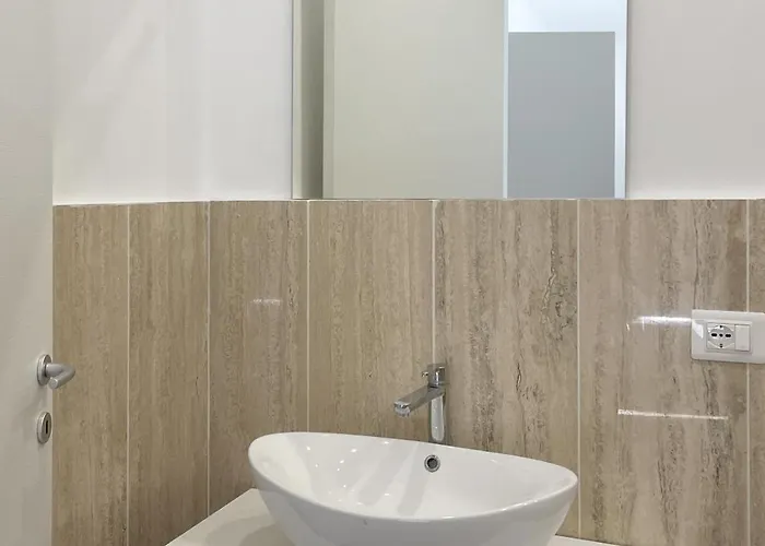 Biscardi 3* Bari